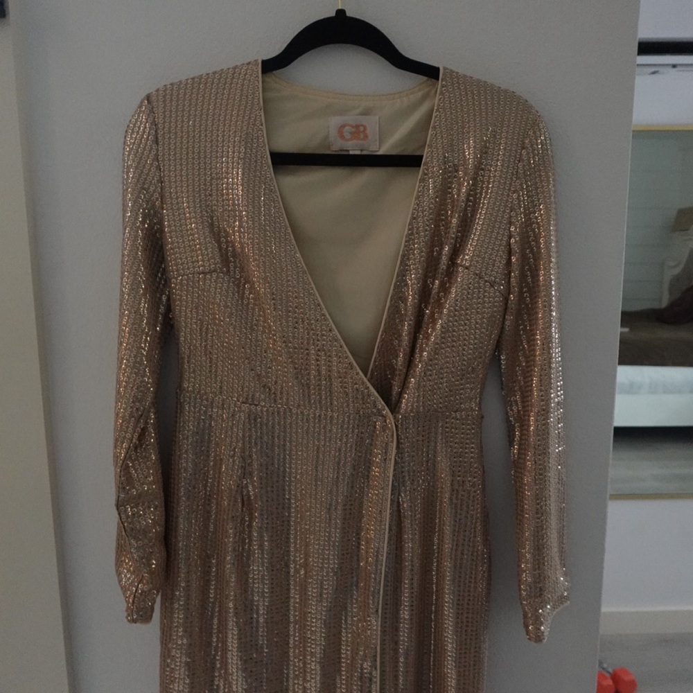 Gianni Bini Gold Long Sleeve Dress